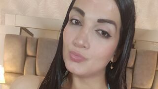 Free Nude AndreinaZan