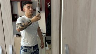Free Nude AndyAnsell