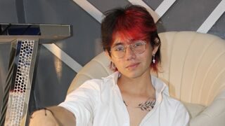 Free Nude AndyColins