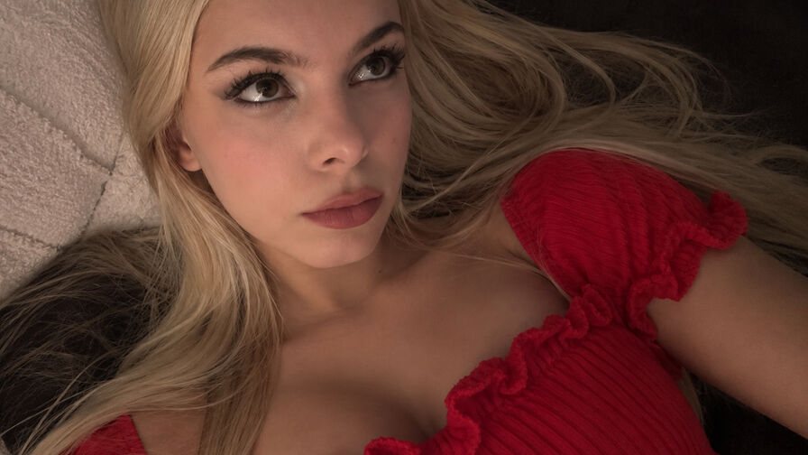 AngelDaveson Nude