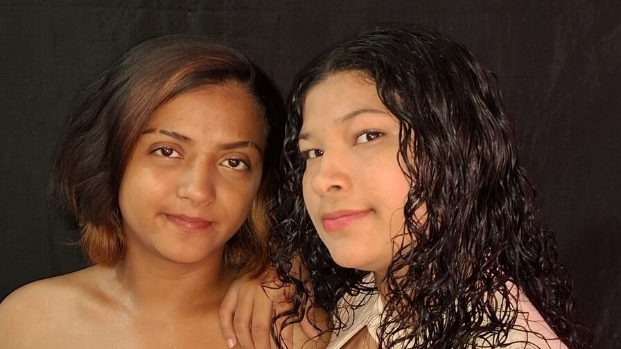 AnnandCamilaPaul Nude
