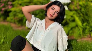 Free Nude AnneAvelin