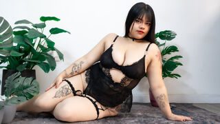 Free Nude AnneStonee