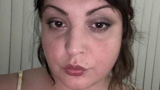 Free Nude AnnieHelen