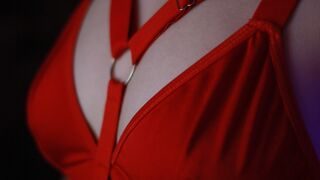 Free Nude ArianaGrad