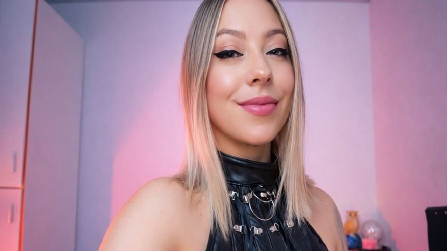 ArishaTorres Nude