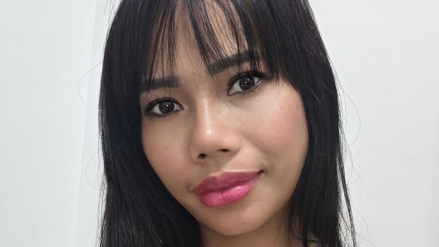 AsianMiaPinay Nude