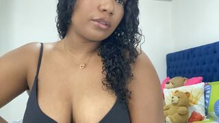 Free Nude AvaApril