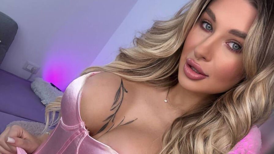 AvaShays Nude