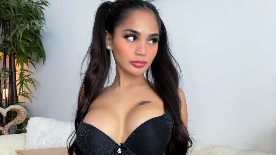 Babelicious Nude