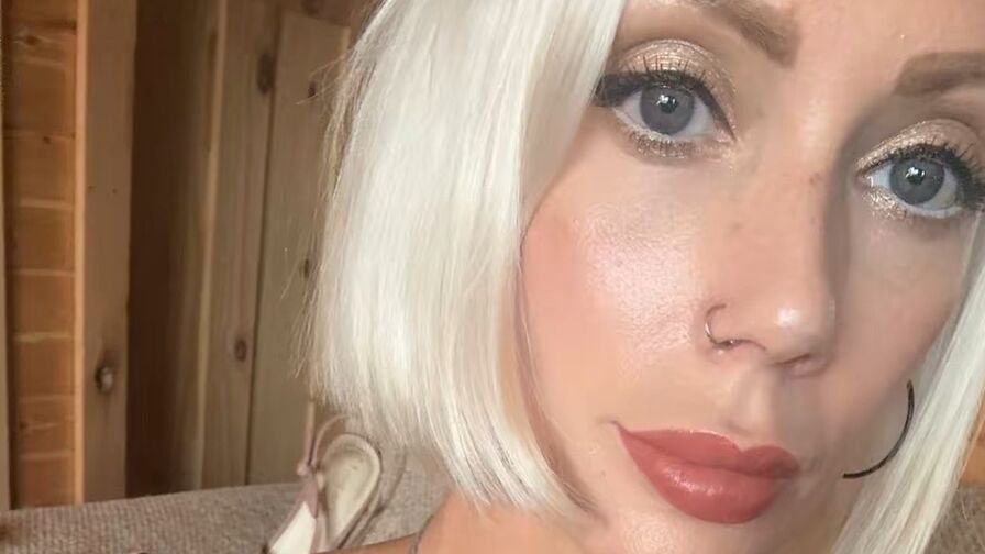 BellaDays Nude