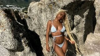 Free Nude BellzRosee