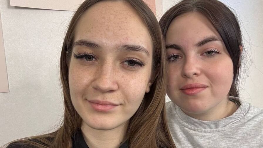 BetAndMira Nude