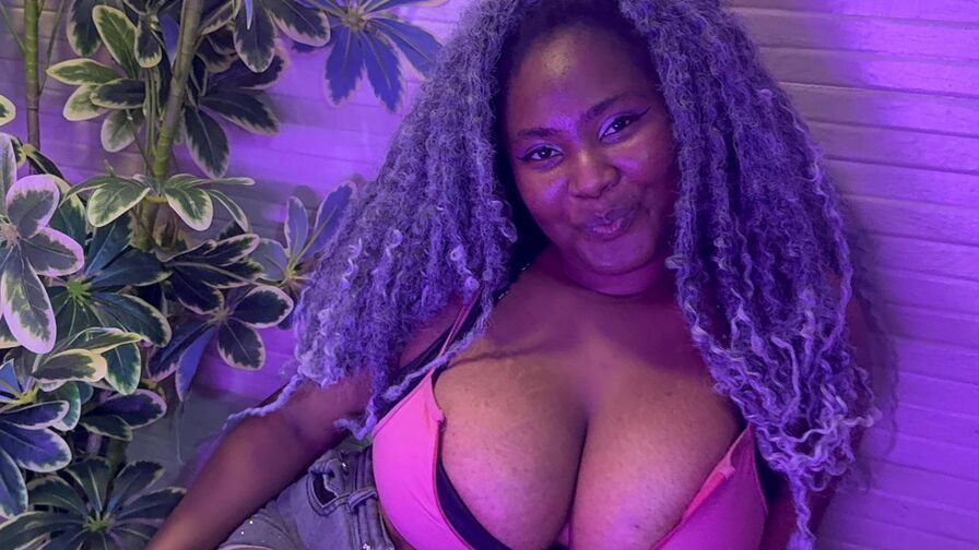 BriankaGema Nude