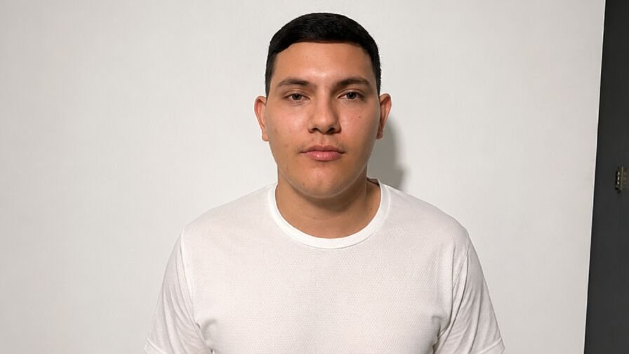 CarlosUribe Nude