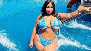 Free Nude ChinyRita