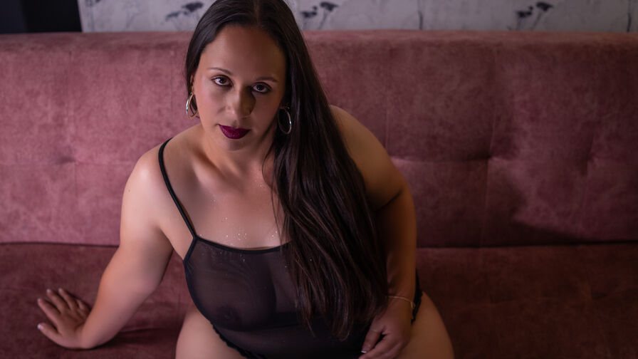 CinthiaBouyir Nude