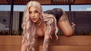 Free Nude CourtneyLou