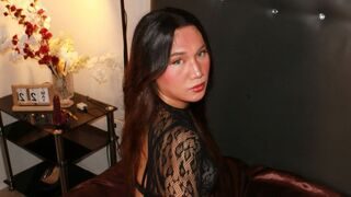 Free Nude CriseldaSantos