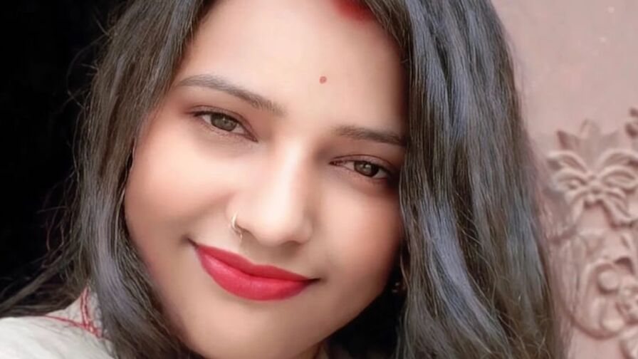 CuteSimraan Nude