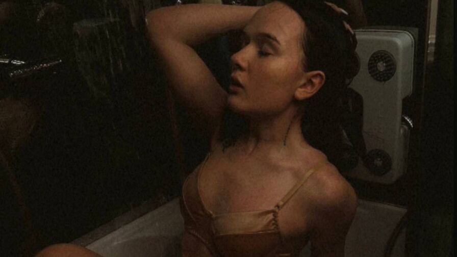 DavinaHislip Nude