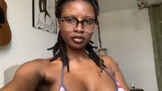 Free Nude DerbyLuna