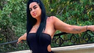Free Nude DesyreeDawson