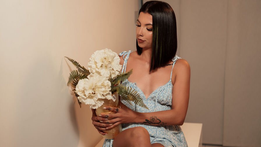 DinnaCarters Nude