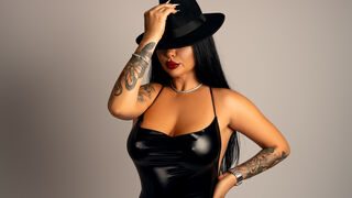 Free Nude Elenya