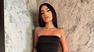 Free Nude ElianaMontes