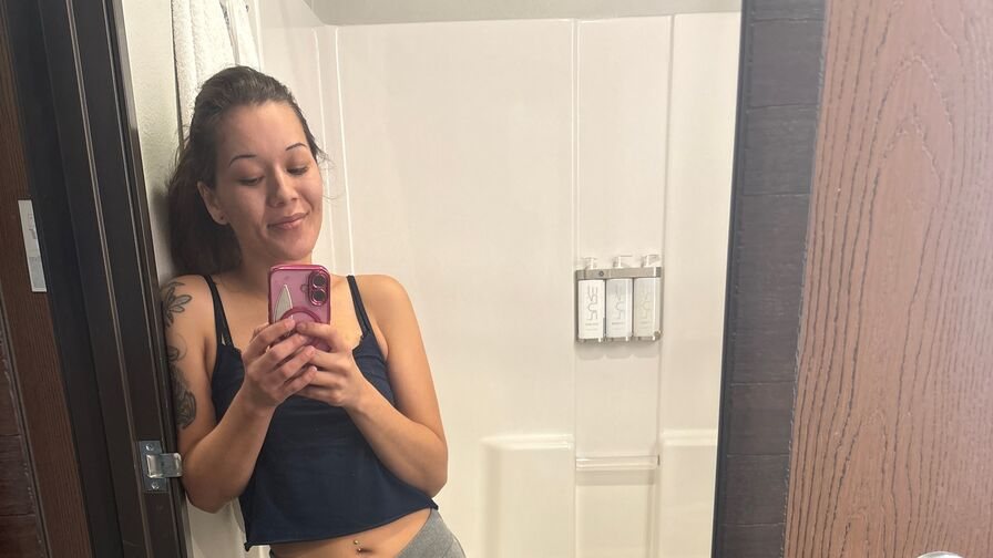 EllaValentina Nude