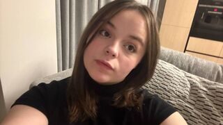 Free Nude EsterBlue
