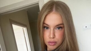Free Nude GinetteHartzheim