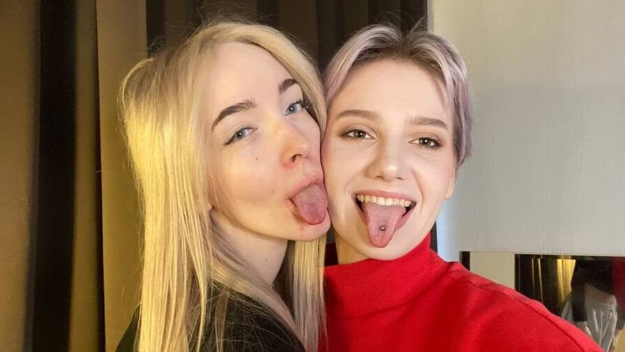 GladysAndDarel Nude