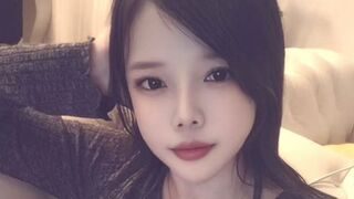 Free Nude GuanshiXiwen