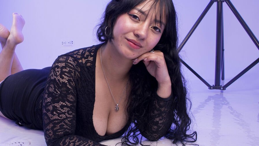 IsabellaBot Nude