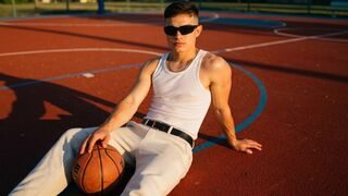 Free Nude JackeRyan