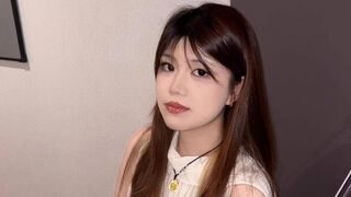 Free Nude JanetJolie