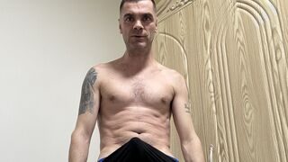 Free Nude JayMountain