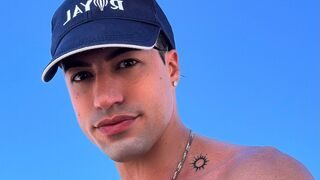 Free Nude JeffersNewon