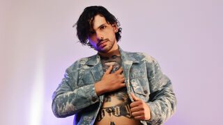 Free Nude JhonyBloom