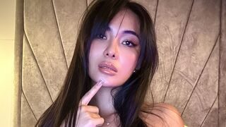 Free Nude JiJi