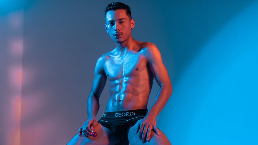 JonasLion Nude