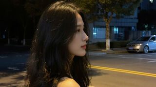 Free Nude KarenChris