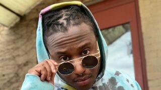 Free Nude KelvinAnderson