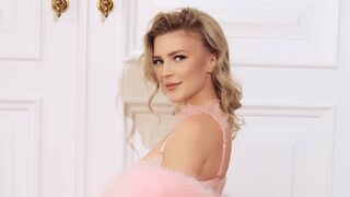 Free Nude KessyKay