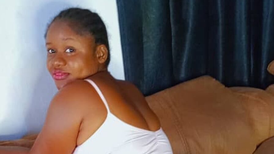 KiraDon Nude