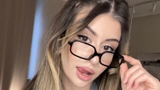 Free Nude KrystenSours