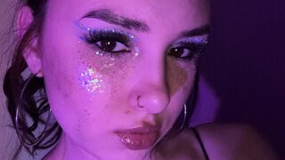Free Nude LeandraJellison
