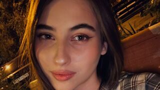 Free Nude LeiaFrost